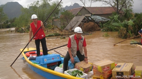 ĐÔI ĐIỀU VỀ CỨU TRỢ MIỀN TRUNG.