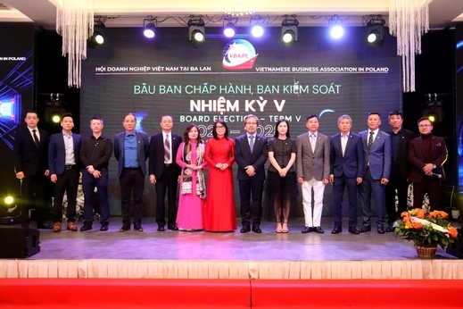 Đại hội V Hội Doanh Nghiệp Việt Nam tại Ba Lan: Bước chuyển trẻ hóa, chuyển đổi số và hội nhập châu Âu