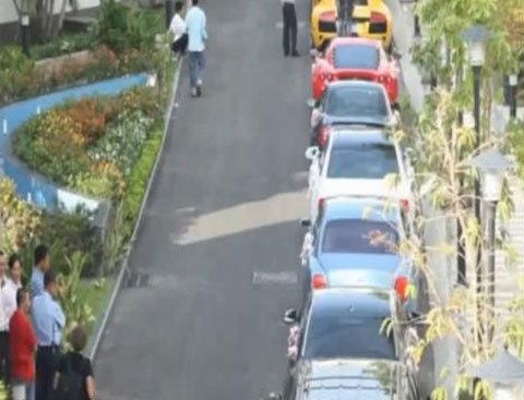 Giới trẻ phát sốt với kiểu "nhà giàu khoe của"