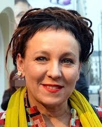 Olga Tokarczuk – nhà văn Ba Lan thứ sáu, 
và là nữ nhà văn thứ hai của Ba Lan đoạt giải Nobel văn học